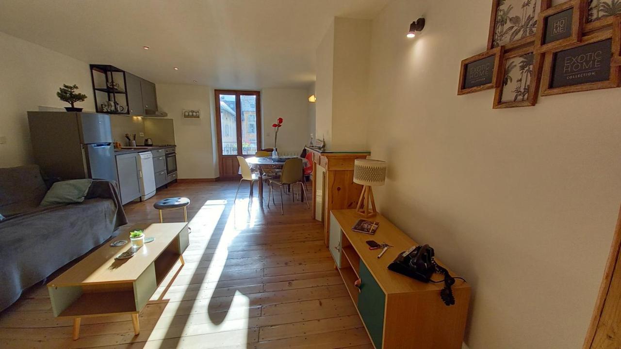 Appartement De Charme Le 1707 Au Coeur De La Cite Vauban Briançon Exteriör bild